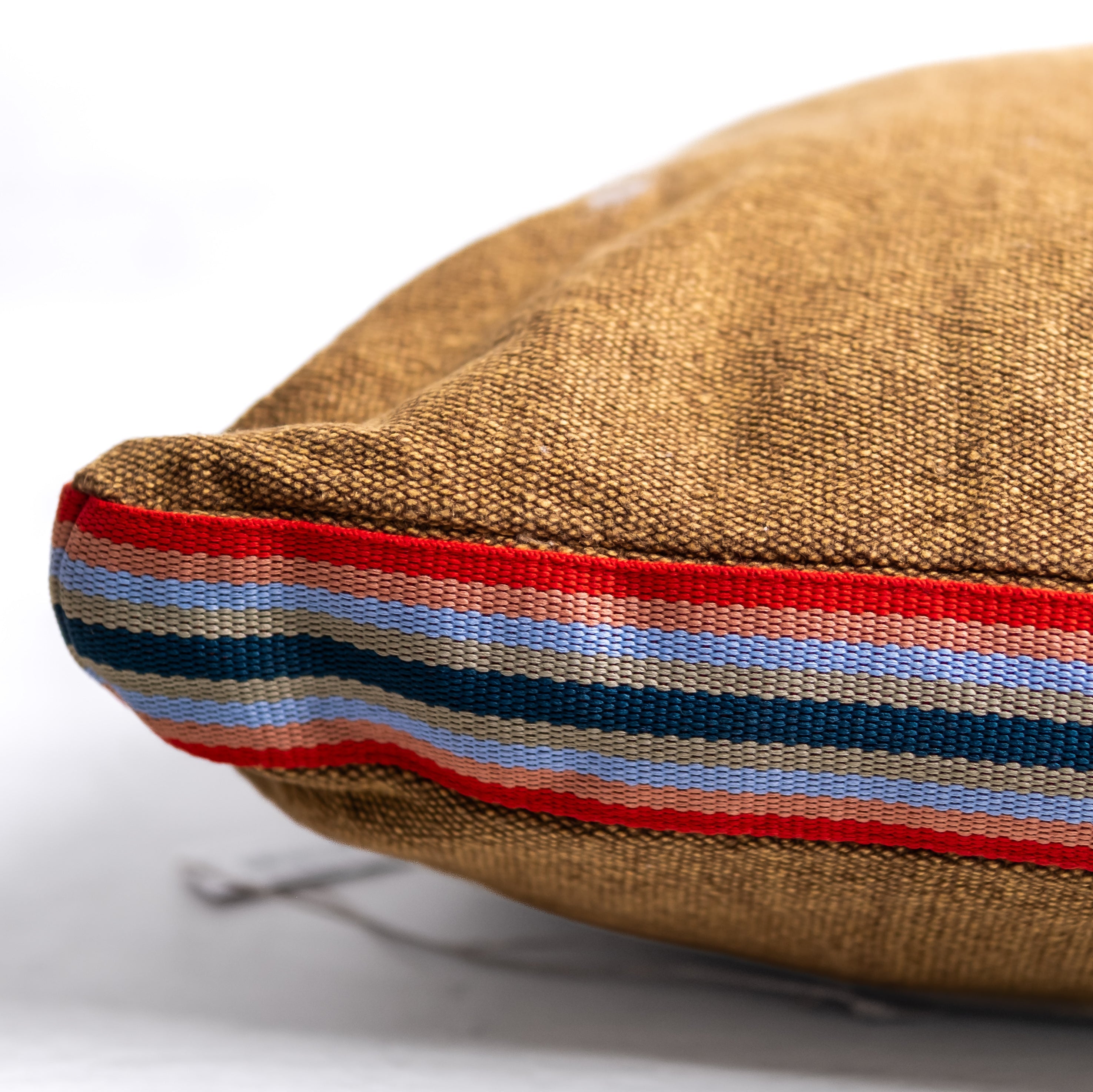 Cojin Banda Multicolor Beige