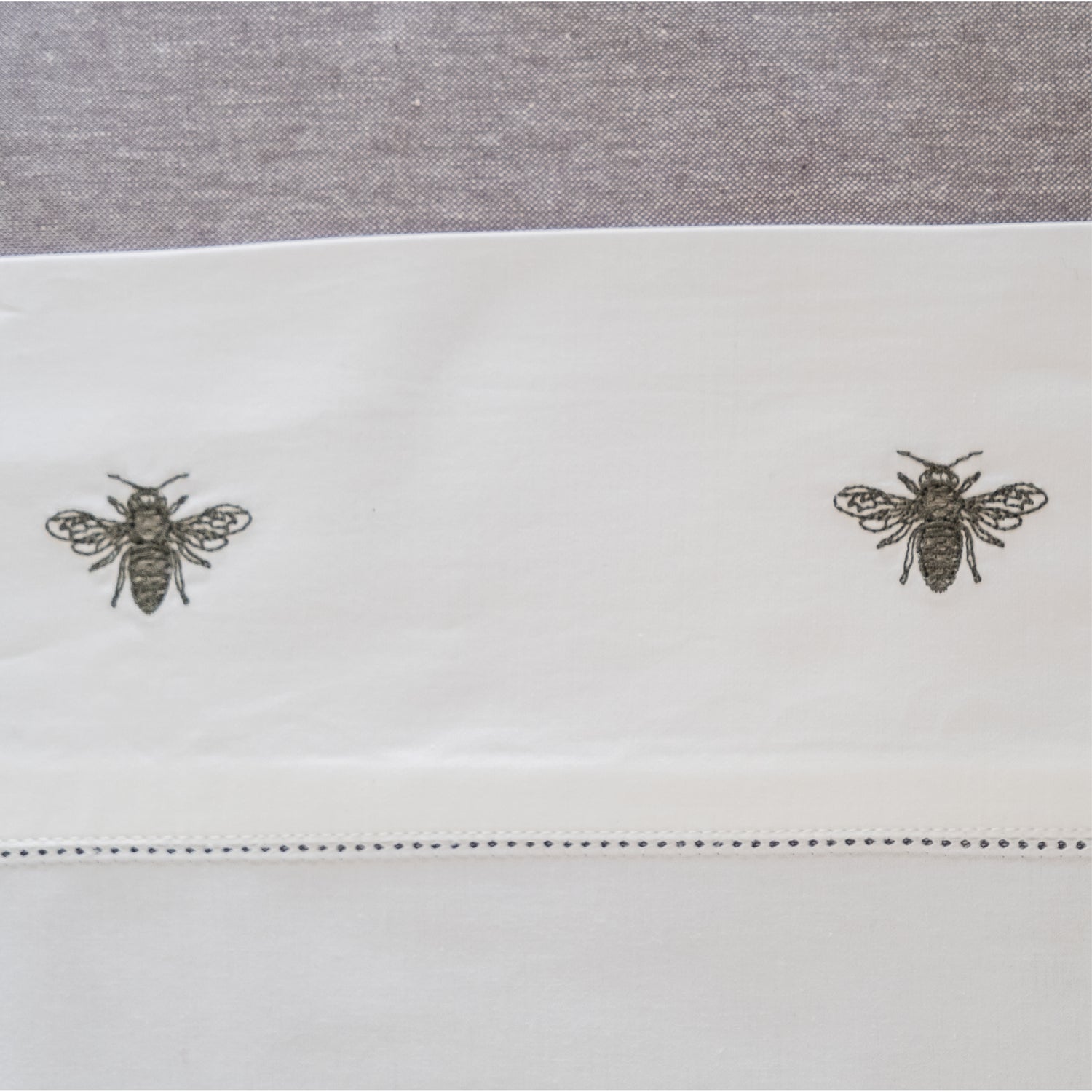Juego de Sábanas Abeja Oliva