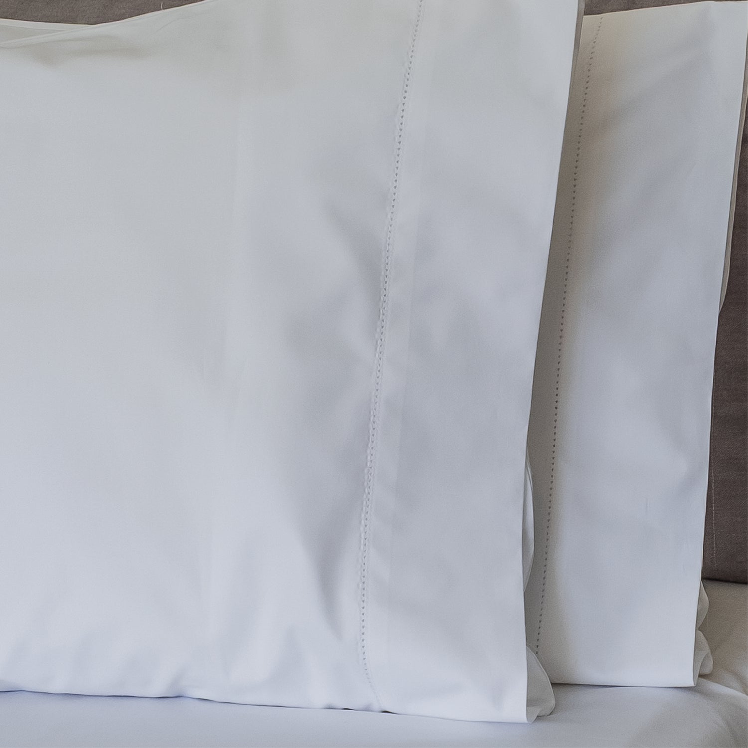 Juego de Sábanas Deshilado Blanco